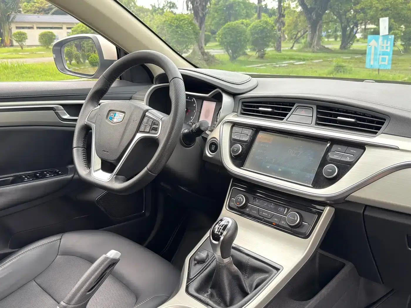 Geely Emgrand GL 2017 1.3T Manual Elite — миниатюра 14