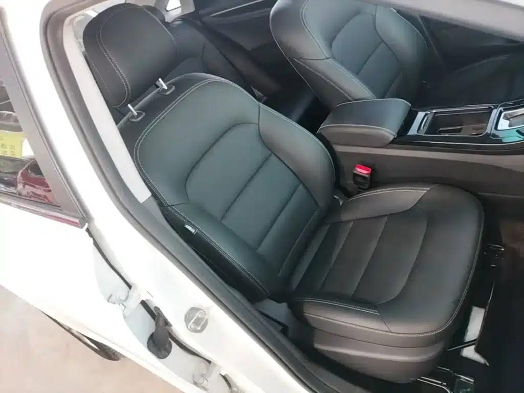 Geely Emgrand GL 2020 1.4T CVT Luxury Edition — миниатюра 25