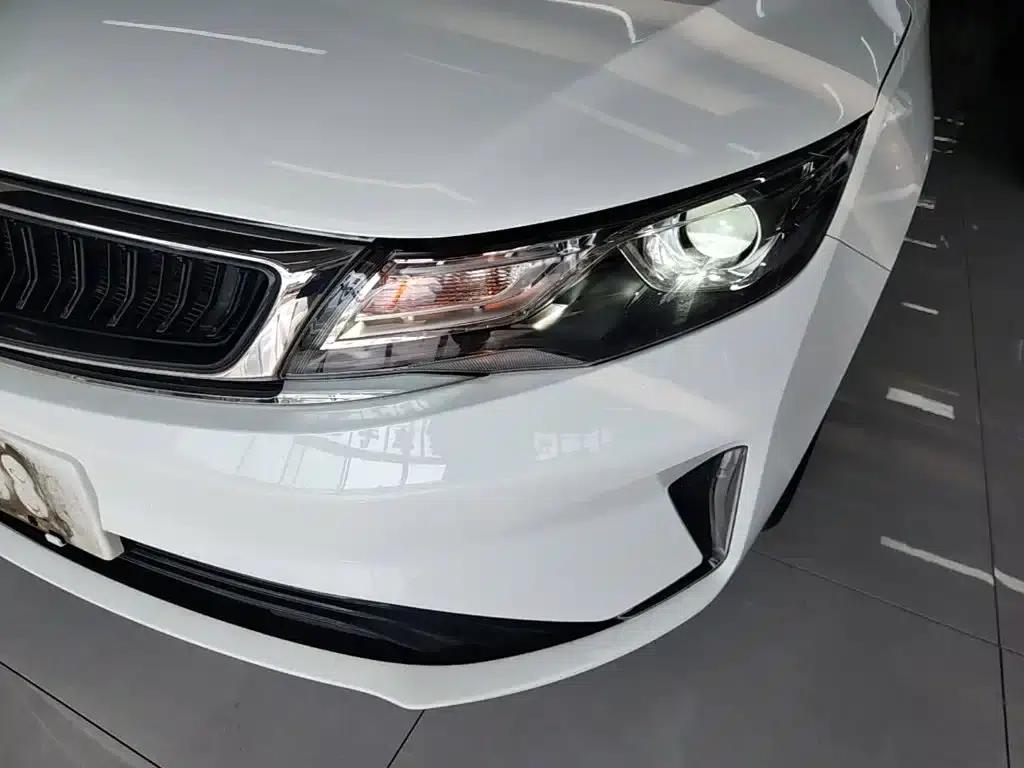 Geely Emgrand GL 2020 1.4T CVT Premium Edition — миниатюра 24