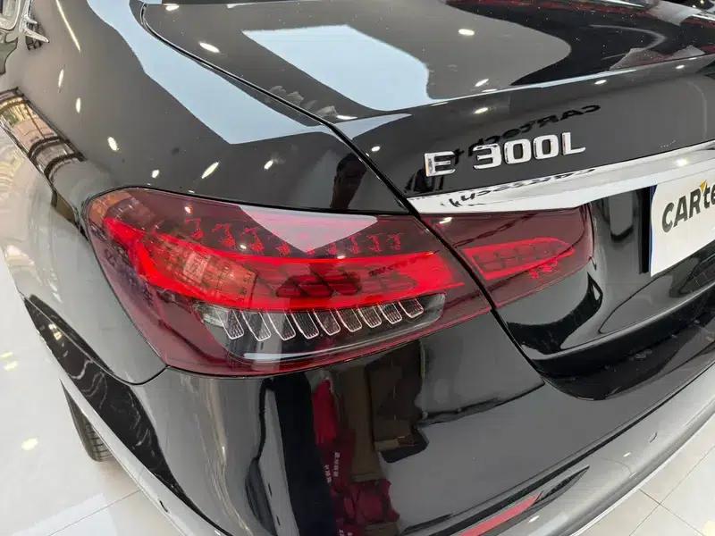 2023 Mercedes-Benz E-Class E 300 L Luxury Sedan — миниатюра 7
