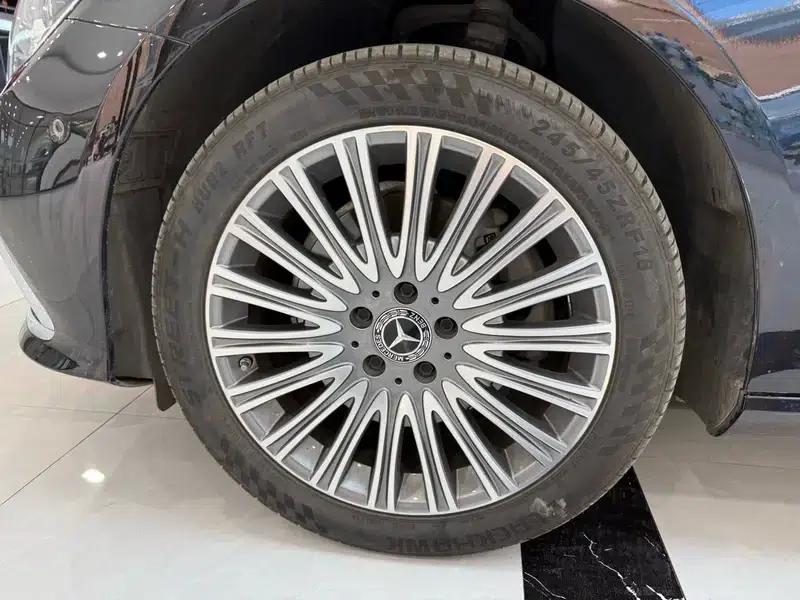 2023 Mercedes-Benz E-Class E 300 L Luxury Sedan — миниатюра 9