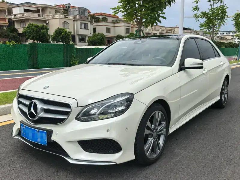 2015 Mercedes-Benz E-Class Facelift E 260 L Sport — миниатюра 1