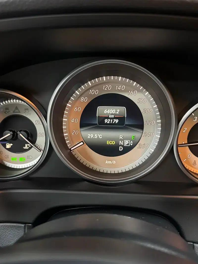 2015 Mercedes-Benz E-Class Facelift E 260 L Sport — миниатюра 10