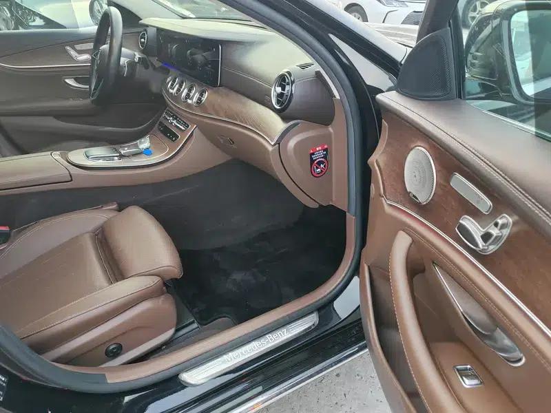 Mercedes-Benz E-Class 2022 Facelift E 300 L Luxury Sedan — миниатюра 6