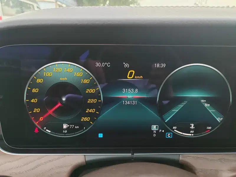 Mercedes-Benz E-Class 2022 Facelift E 300 L Luxury Sedan — миниатюра 7