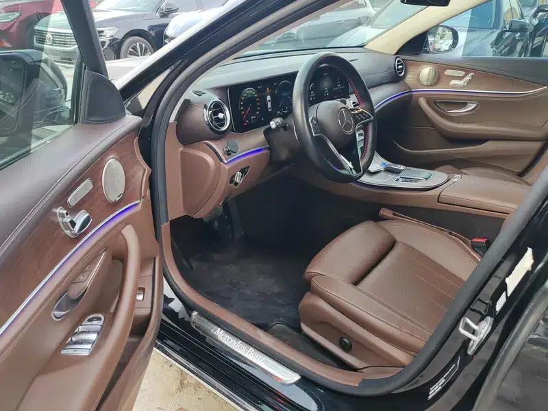 Mercedes-Benz E-Class 2022 Facelift E 300 L Luxury Sedan — миниатюра 9