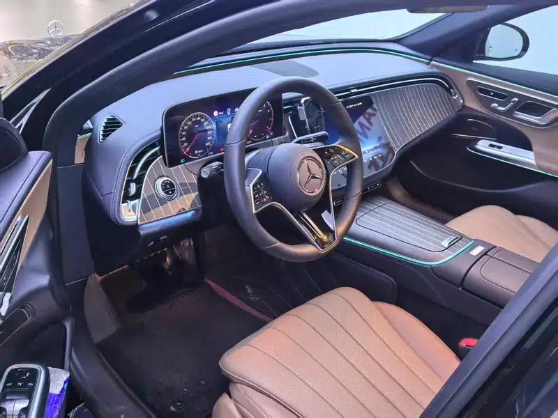 Mercedes-Benz E-Class 2025 Facelift E 300 L Fashion Sedan — миниатюра 9