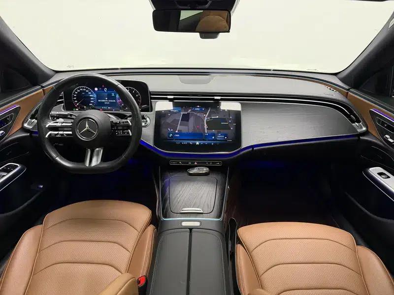 Mercedes-Benz E-Class 2024 E 300 L Fashion Sport Sedan — миниатюра 14