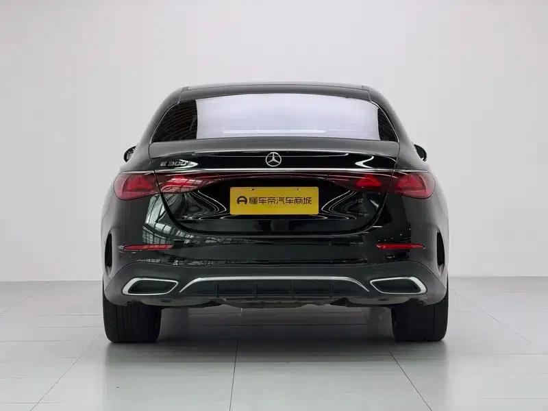 Mercedes-Benz E-Class 2024 E 300 L Fashion Sport Sedan — миниатюра 6