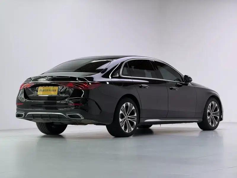 Mercedes-Benz E-Class 2024 E 300 L Fashion Sport Sedan — миниатюра 7