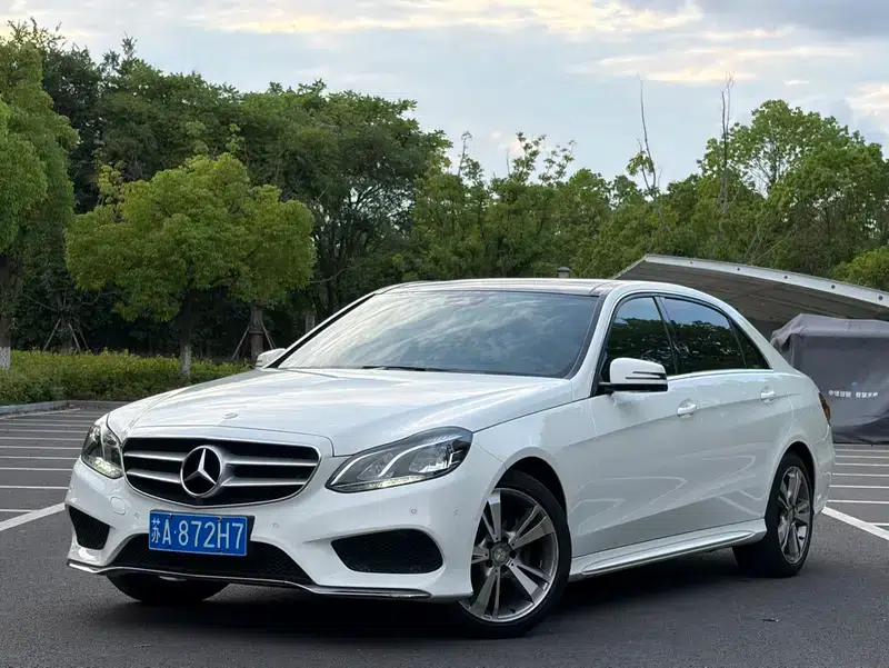 2015 Mercedes-Benz E-Class E 320 L Sport 4MATIC — миниатюра 1