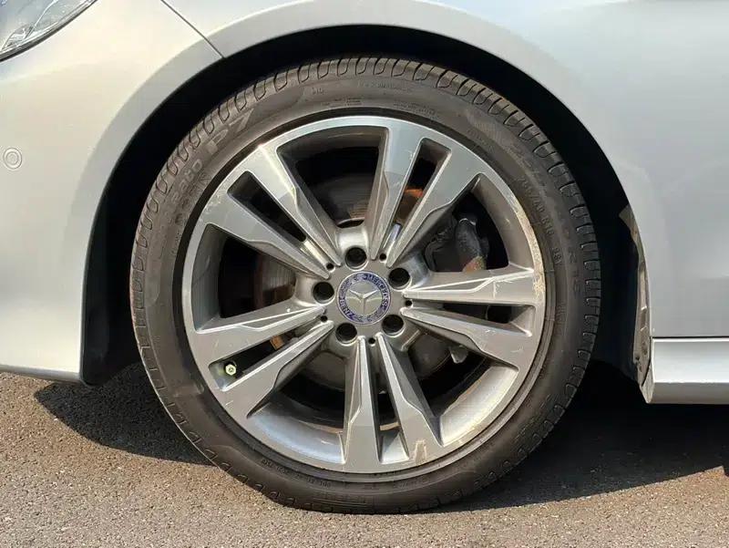 2014 Mercedes-Benz E-Class E 260 L Sport — миниатюра 9