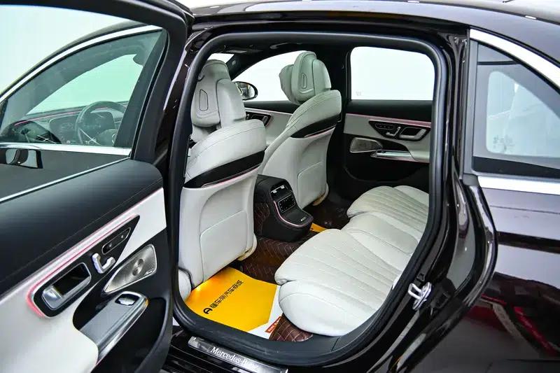 Mercedes-Benz E-Class 2024 E 300 L Luxury Sedan — миниатюра 18