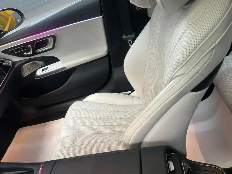 Mercedes-Benz E-Class 2024 E 300 L Luxury Sedan — миниатюра 26