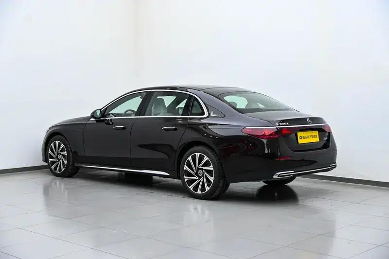 Mercedes-Benz E-Class 2024 E 300 L Luxury Sedan — миниатюра 5