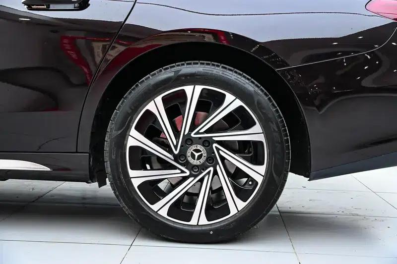Mercedes-Benz E-Class 2024 E 300 L Luxury Sedan — миниатюра 9