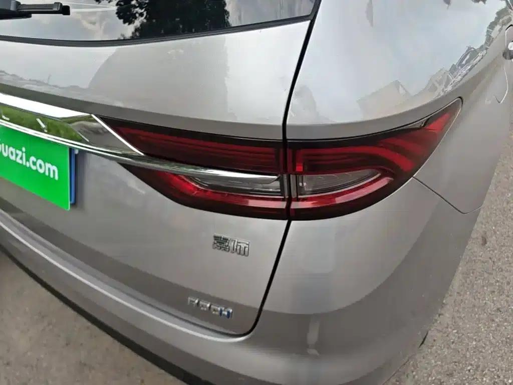 Geely Jiaji 2019 1.5TD MHEV DCT Premium Edition — миниатюра 8