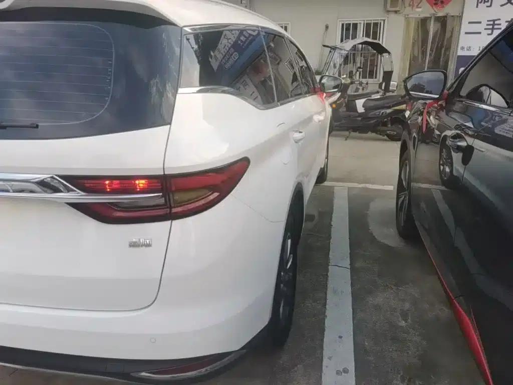 Geely Jiaji 2021 1.8TD DCT Comfort Edition — миниатюра 8