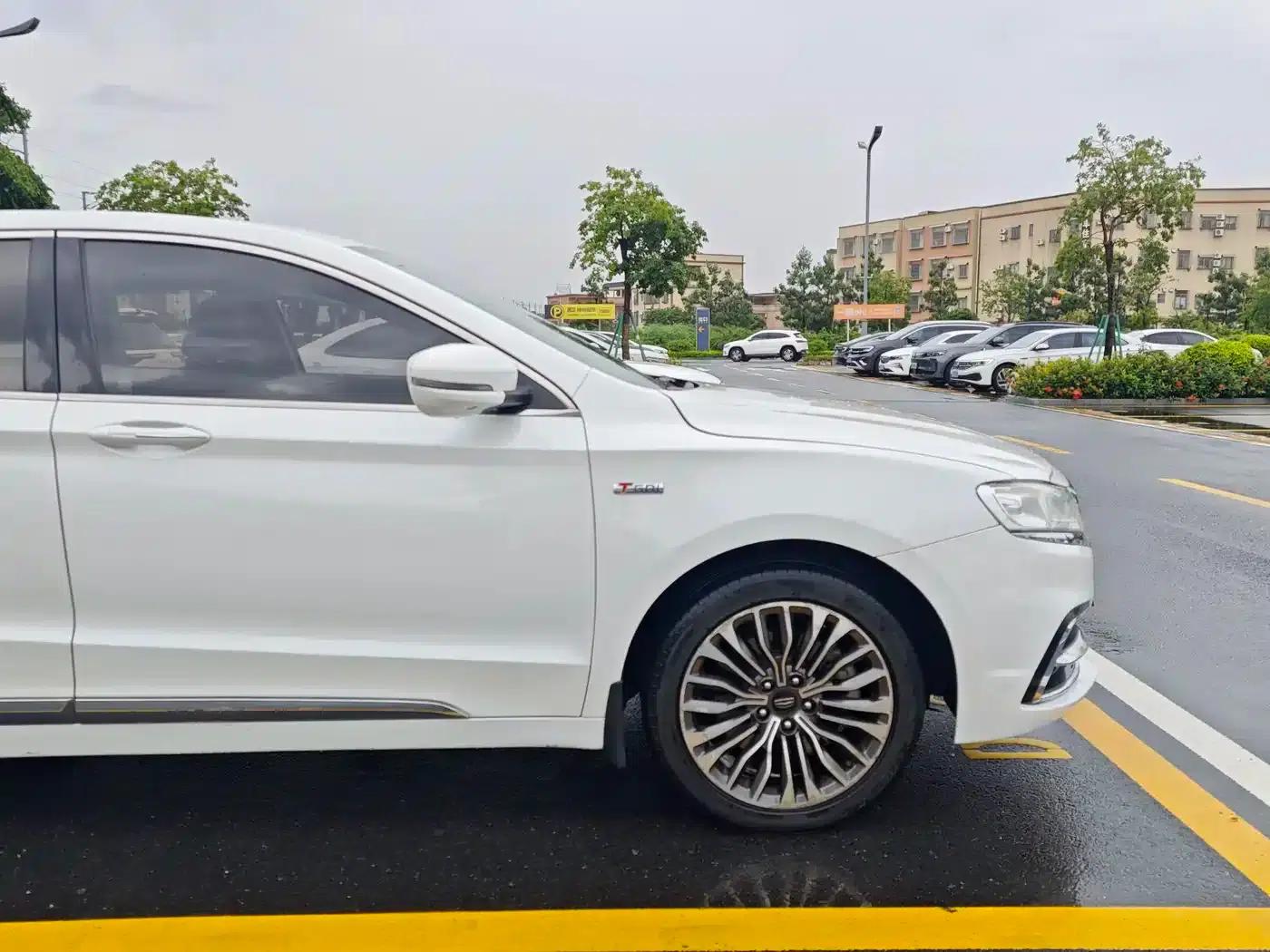 Geely Borui 2018 1.8T Premium Smart Edition — миниатюра 9