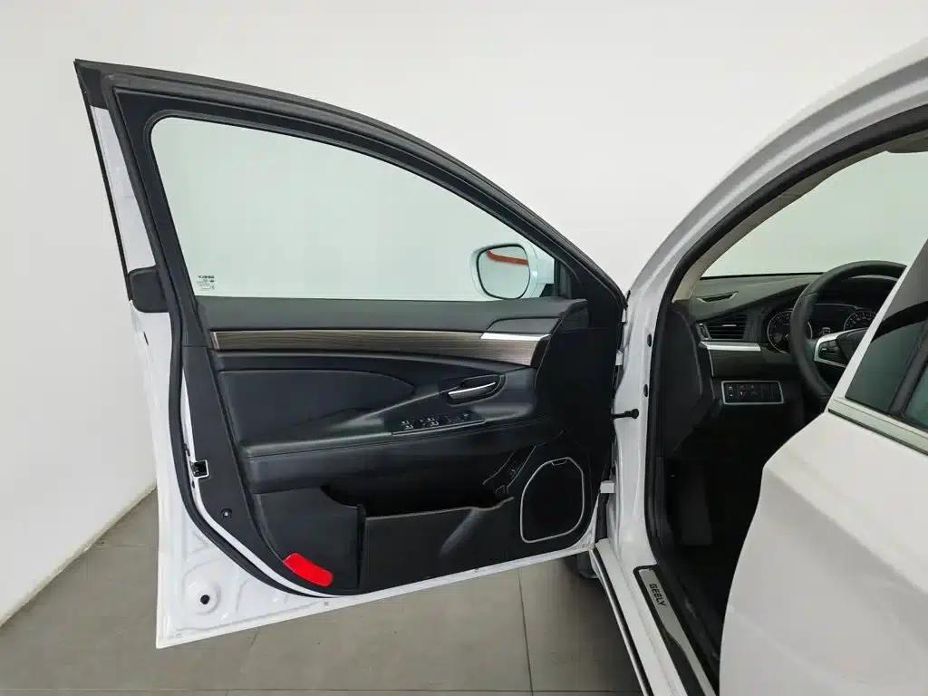 Geely Borui 2017 2.4L Comfort Edition — миниатюра 8