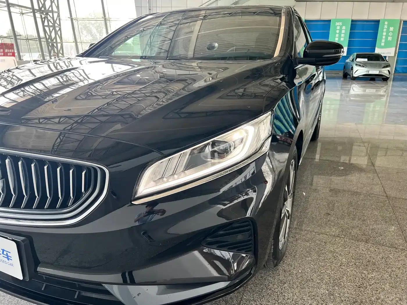 Geely Borui New Energy 2022 1.5T PHEV Mileage Upgrade Premium Edition — миниатюра 12