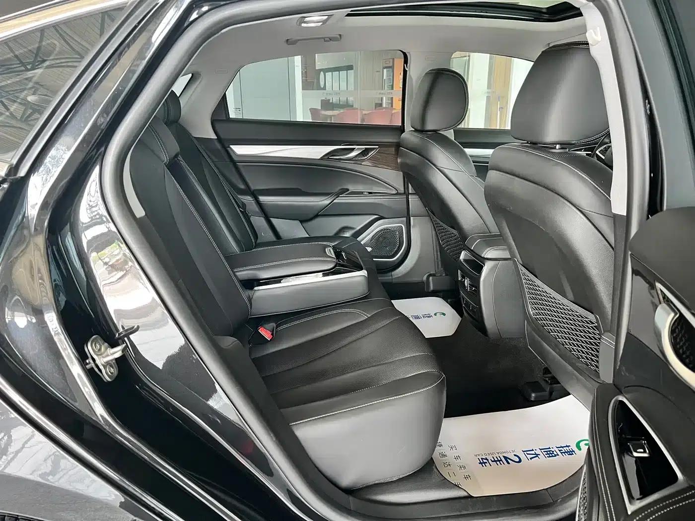 Geely Borui New Energy 2022 1.5T PHEV Mileage Upgrade Premium Edition — миниатюра 9