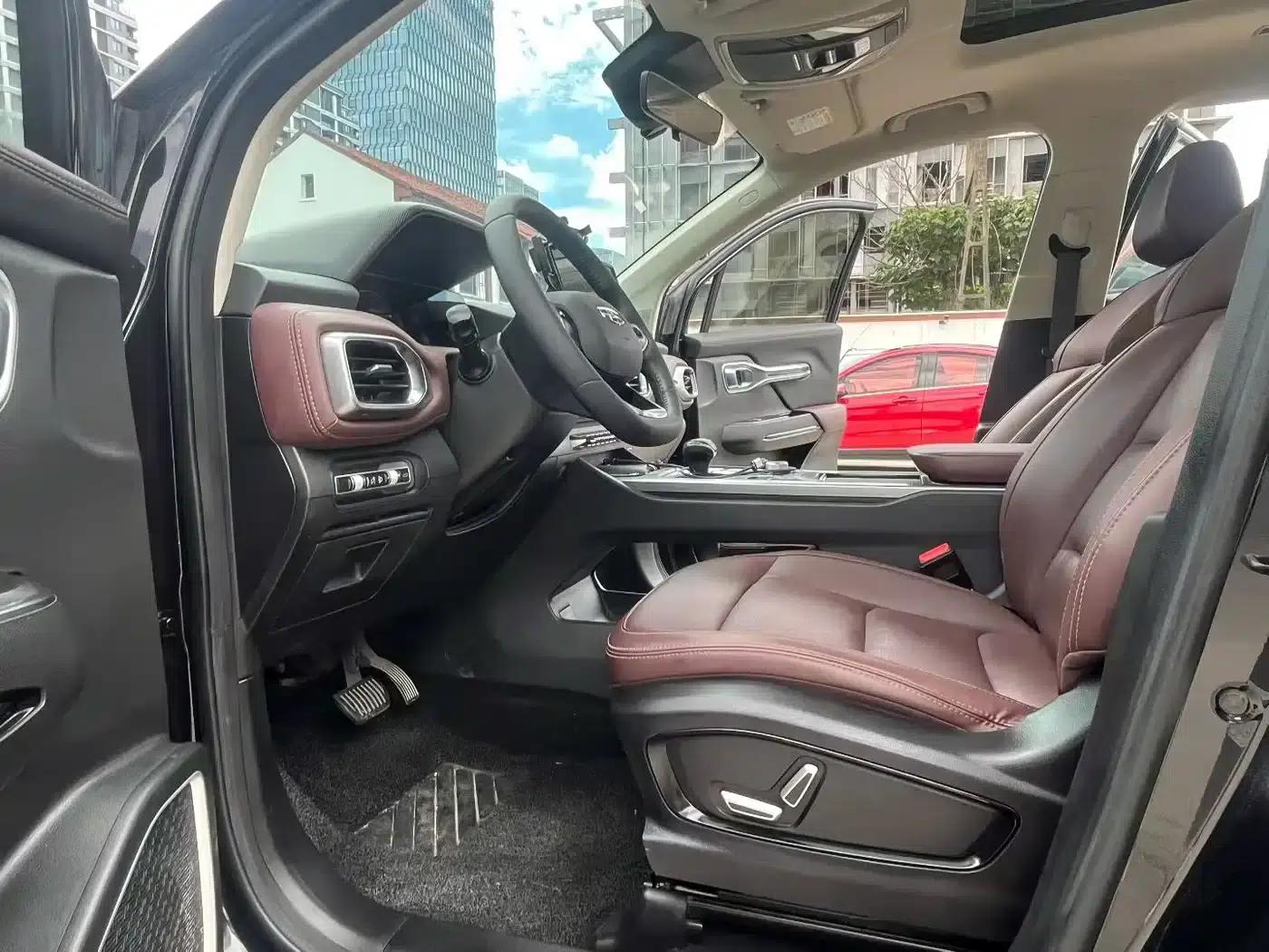 Geely Haoyue 2022 1.8TD DCT Luxury 5-seater — миниатюра 3