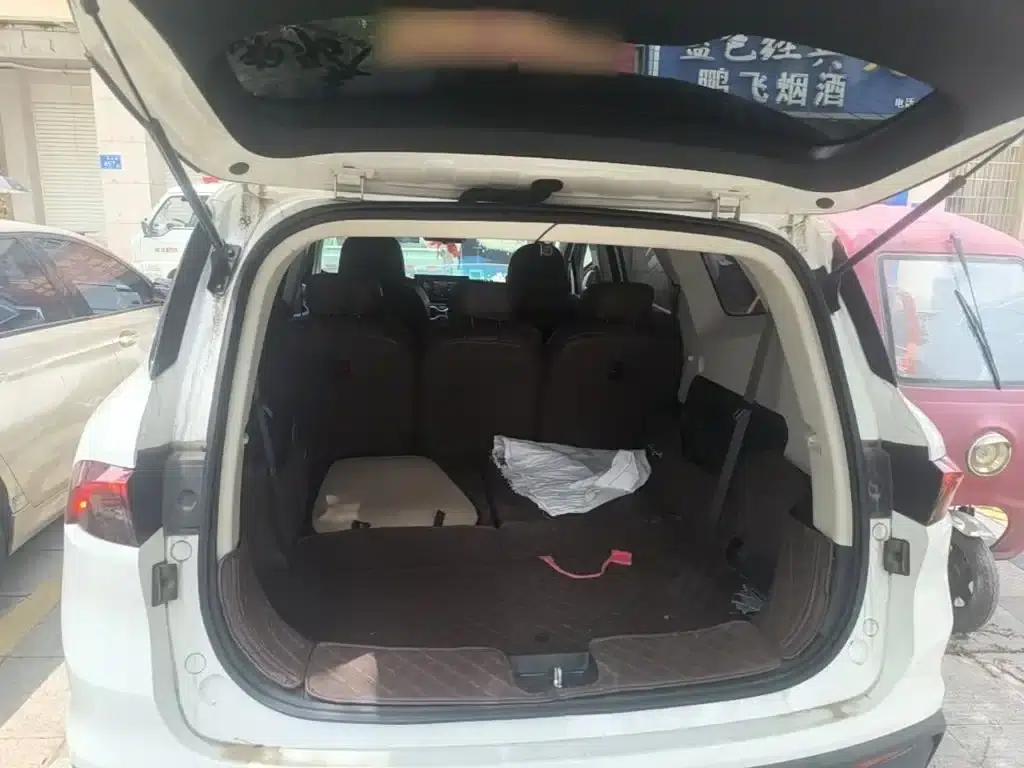 Geely Haoyue 2022 1.8TD Automatic Comfort 7-seater — миниатюра 15