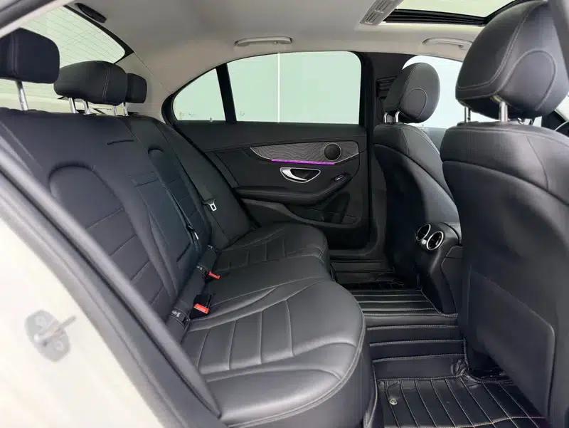 2017 Mercedes-Benz C-Class Facelift C 180 L Fashion Sport Edition — миниатюра 11