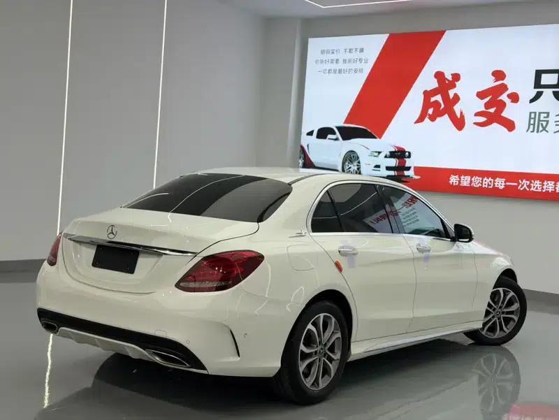 2017 Mercedes-Benz C-Class Facelift C 180 L Fashion Sport Edition — миниатюра 6