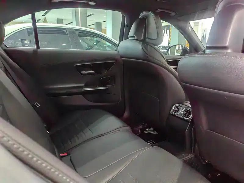 2024 Mercedes-Benz C-Class C 260 L Sport Edition — миниатюра 10