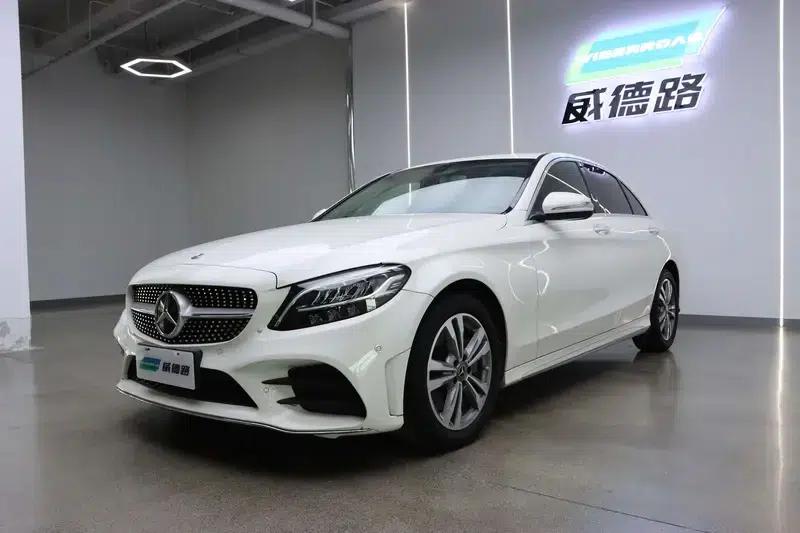 Mercedes-Benz C-Class 2020 Facelift C 200 L Fashion Sport Edition — миниатюра 1