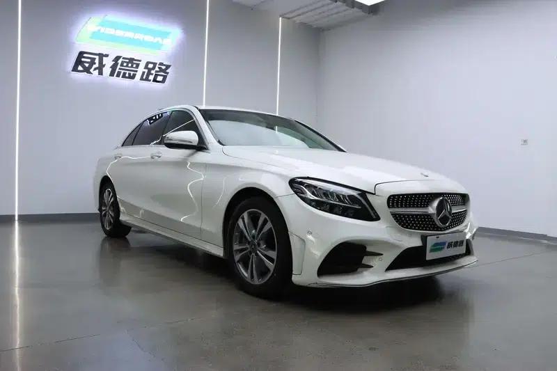 Mercedes-Benz C-Class 2020 Facelift C 200 L Fashion Sport Edition — миниатюра 3