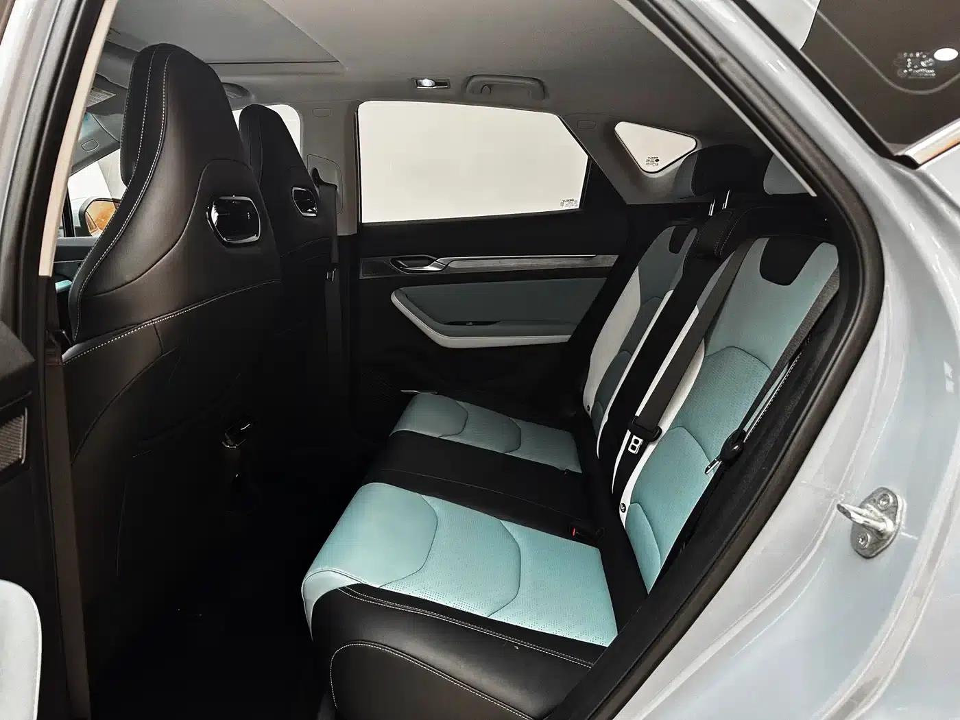 Geely Emgrand S 2022 1.4T CVT Crossover Player Edition — миниатюра 13