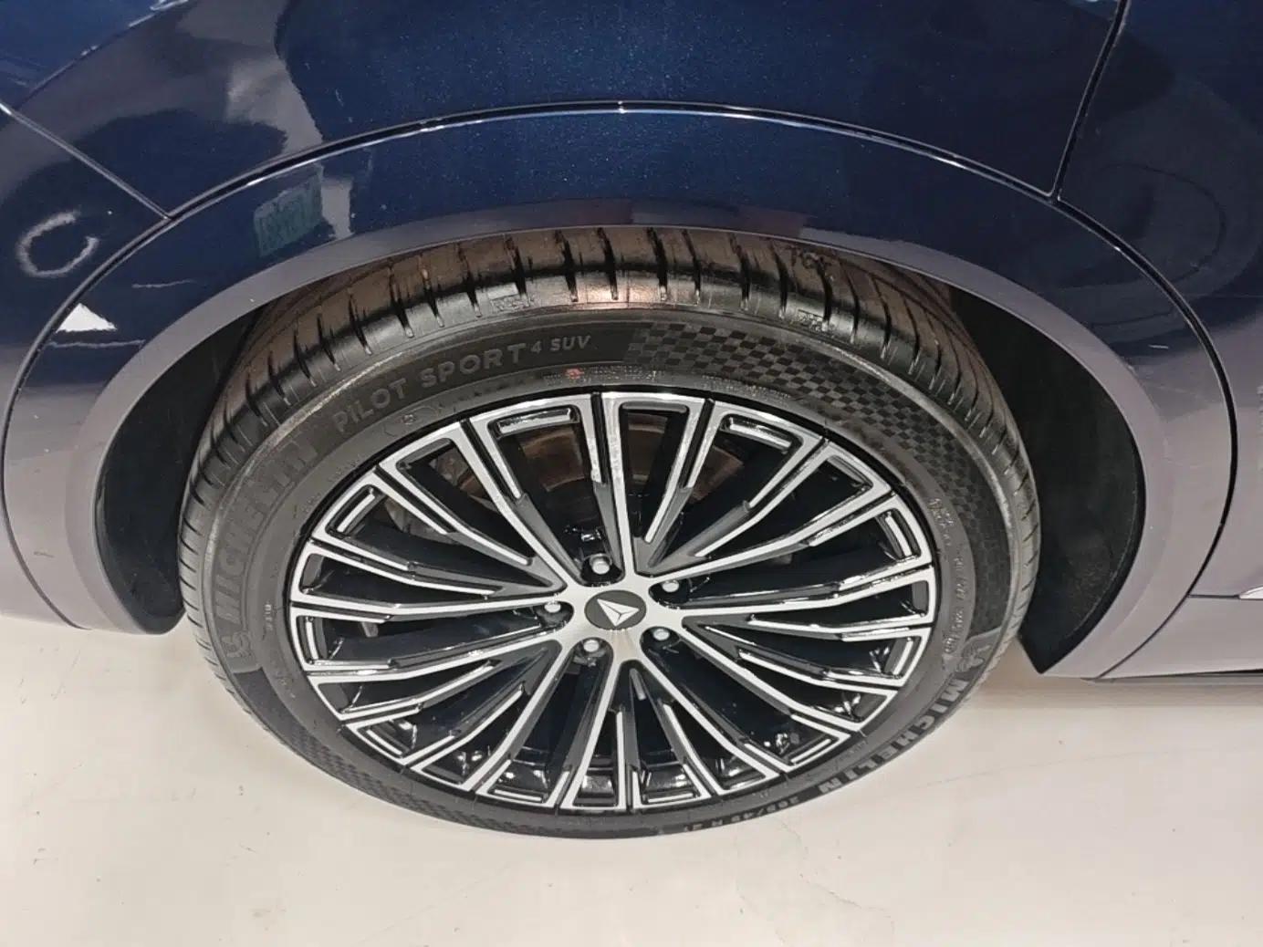 Deepal S09 2025 Rear-Drive Ultra+ — миниатюра 11