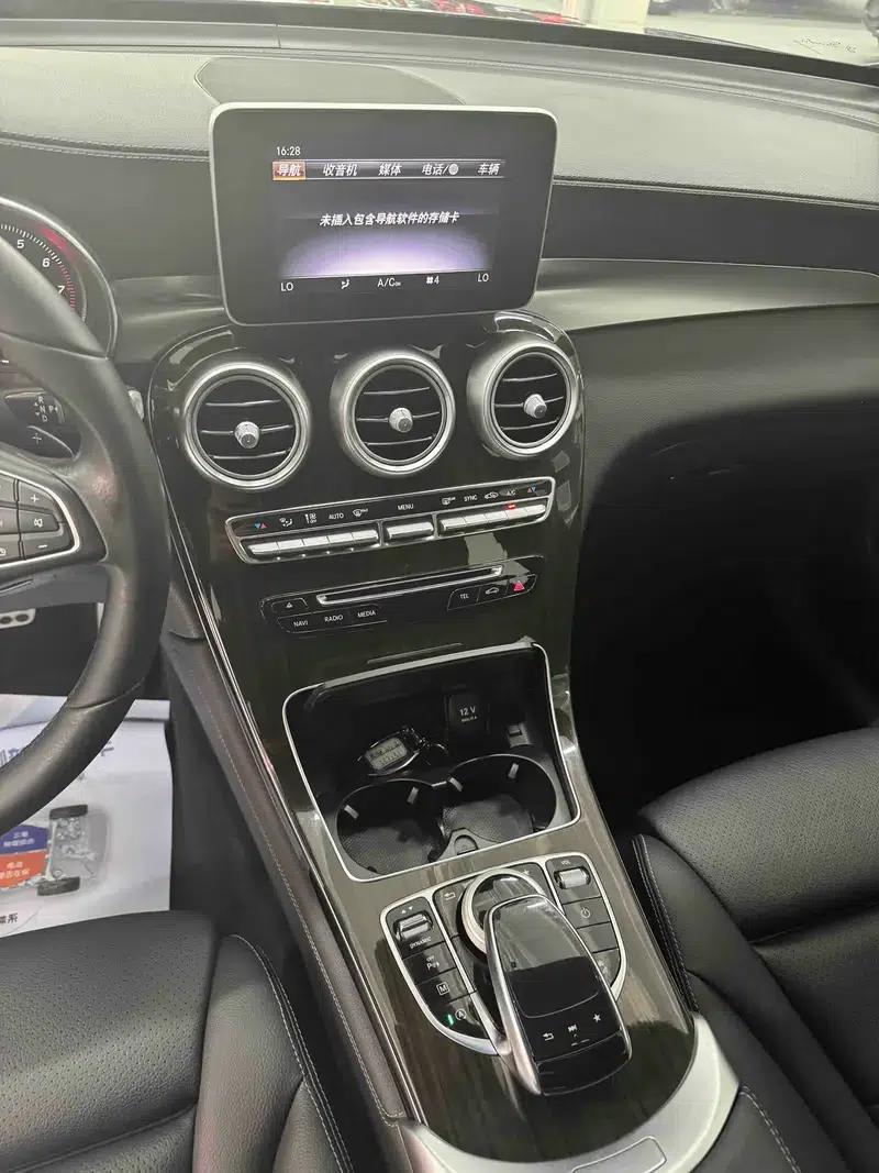 2019 Mercedes-Benz GLC 260 L 4MATIC Dynamic — миниатюра 14