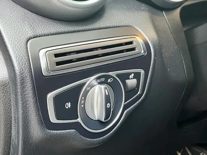 2019 Mercedes-Benz GLC 260 L 4MATIC Dynamic — миниатюра 19