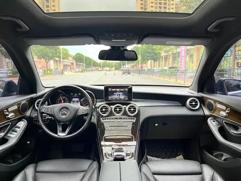2019 Mercedes-Benz GLC 260 L 4MATIC Dynamic — миниатюра 21