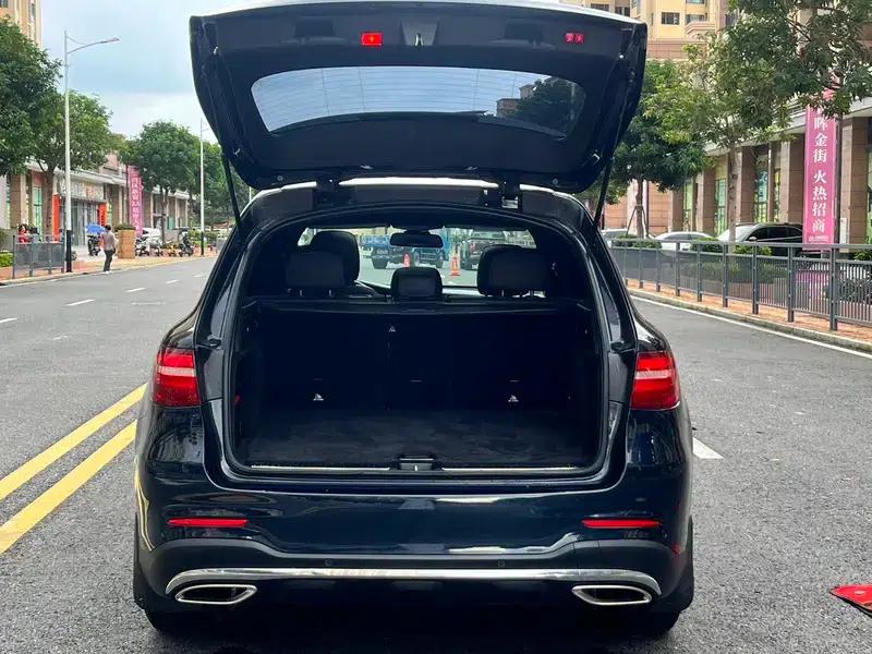 2019 Mercedes-Benz GLC 260 L 4MATIC Dynamic — миниатюра 31