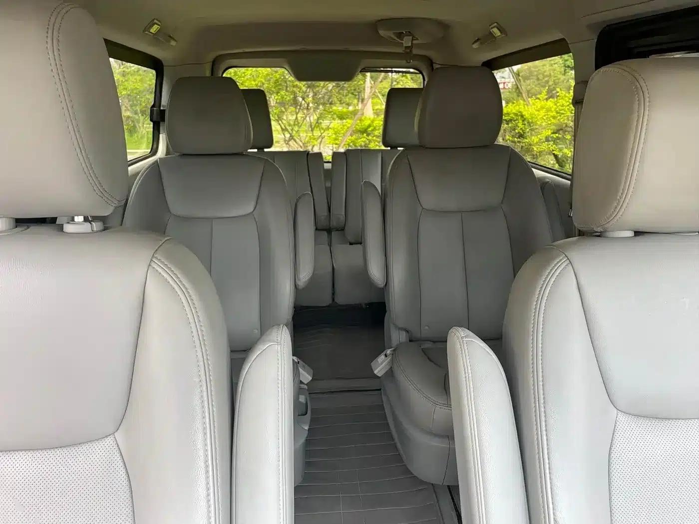 Refine M5 2016 2.0T Gasoline Manual Executive Edition — миниатюра 18