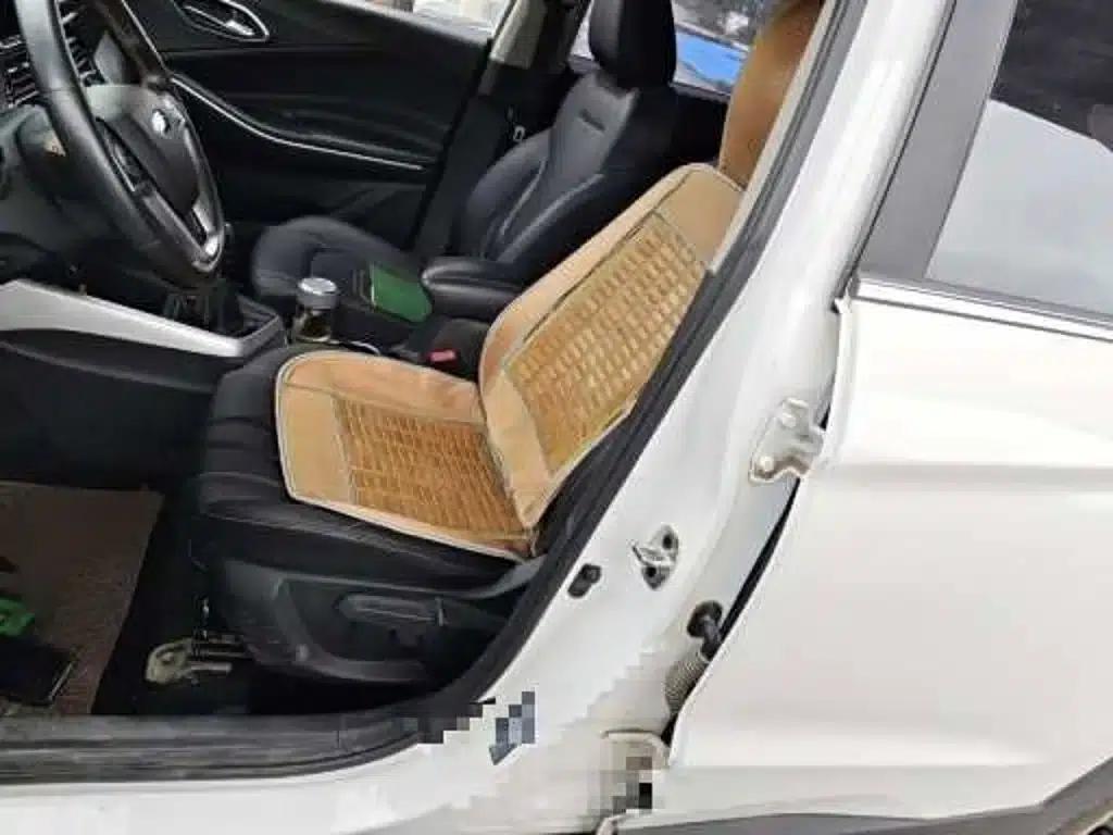 Refine S4 2019 1.6L Manual Superior Edition — миниатюра 12