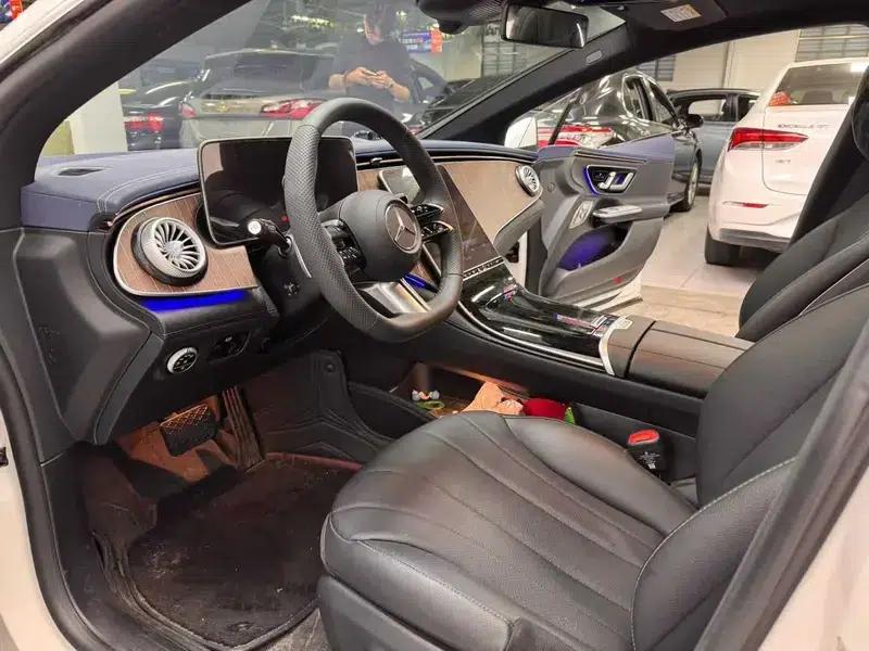 Mercedes-Benz EQE 2025 EQE 500 4MATIC Pioneer Edition — миниатюра 8