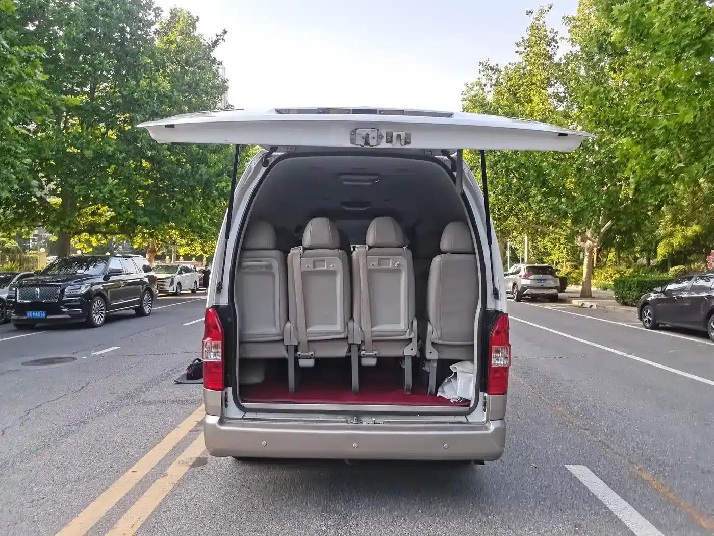 Jinbei Grand Haishi 2016 Model 2.7L Grand Haishi L Toyota Powertrain Automatic — миниатюра 11