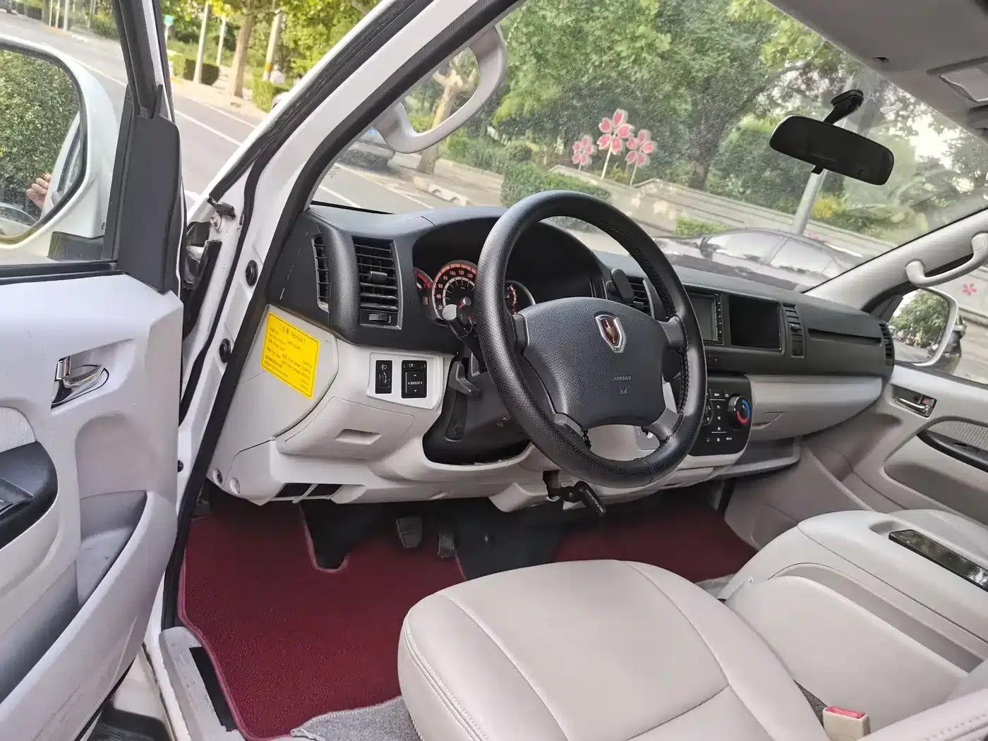 Jinbei Grand Haishi 2016 Model 2.7L Grand Haishi L Toyota Powertrain Automatic — миниатюра 17