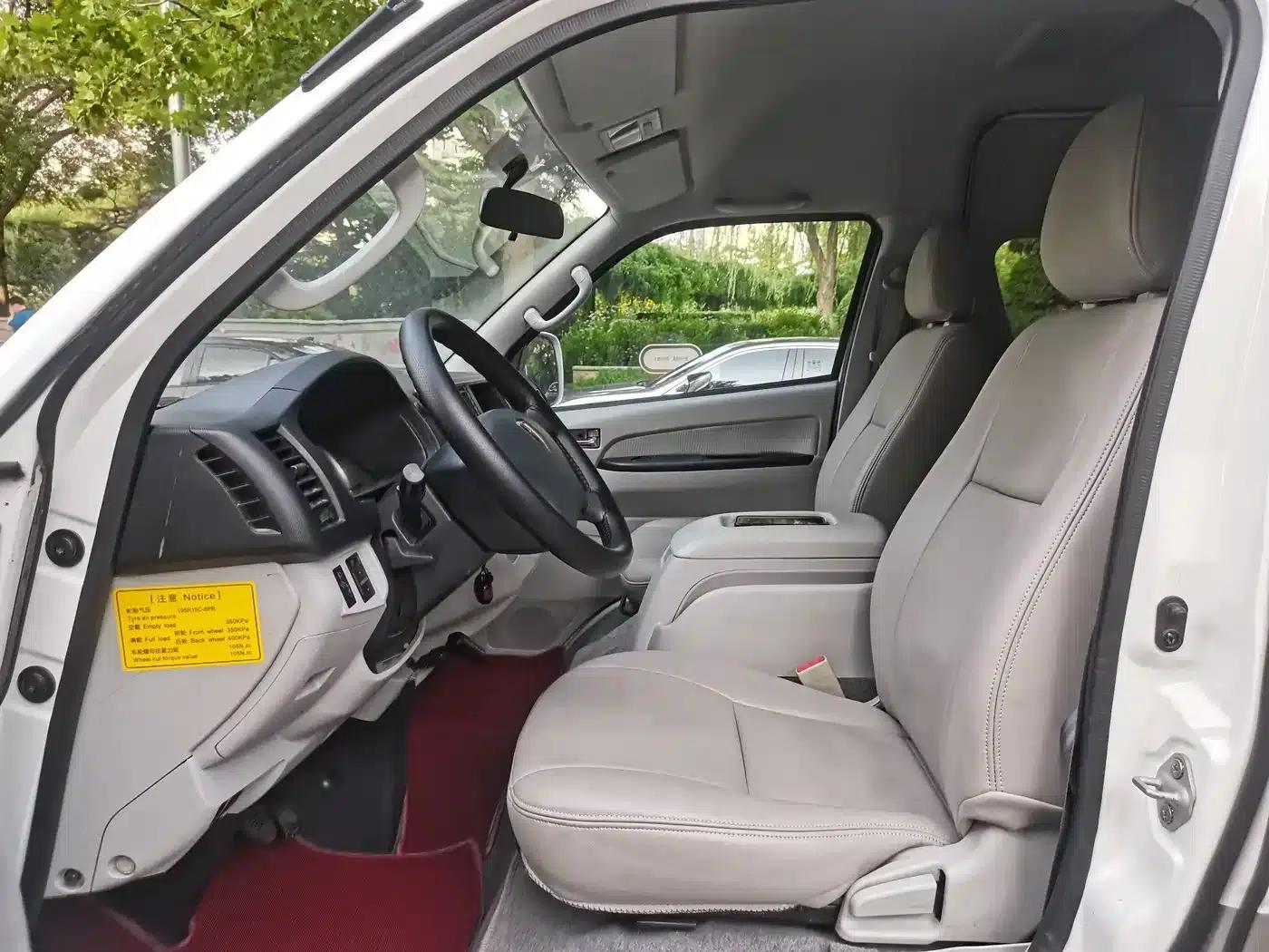 Jinbei Grand Haishi 2016 Model 2.7L Grand Haishi L Toyota Powertrain Automatic — миниатюра 18