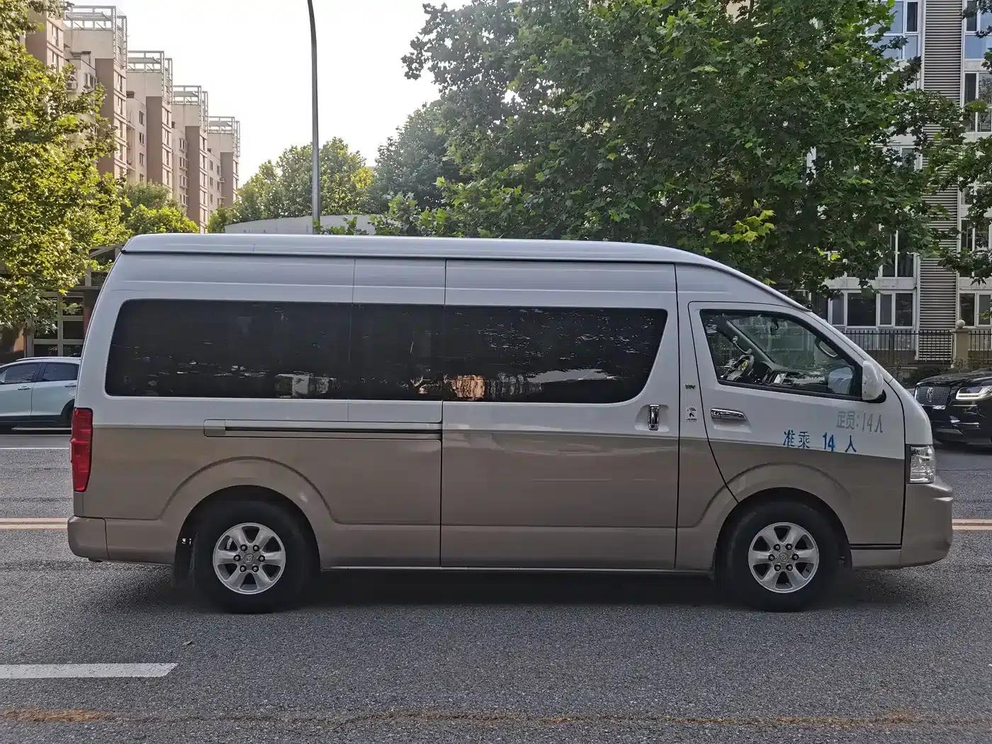 Jinbei Grand Haishi 2016 Model 2.7L Grand Haishi L Toyota Powertrain Automatic — миниатюра 6