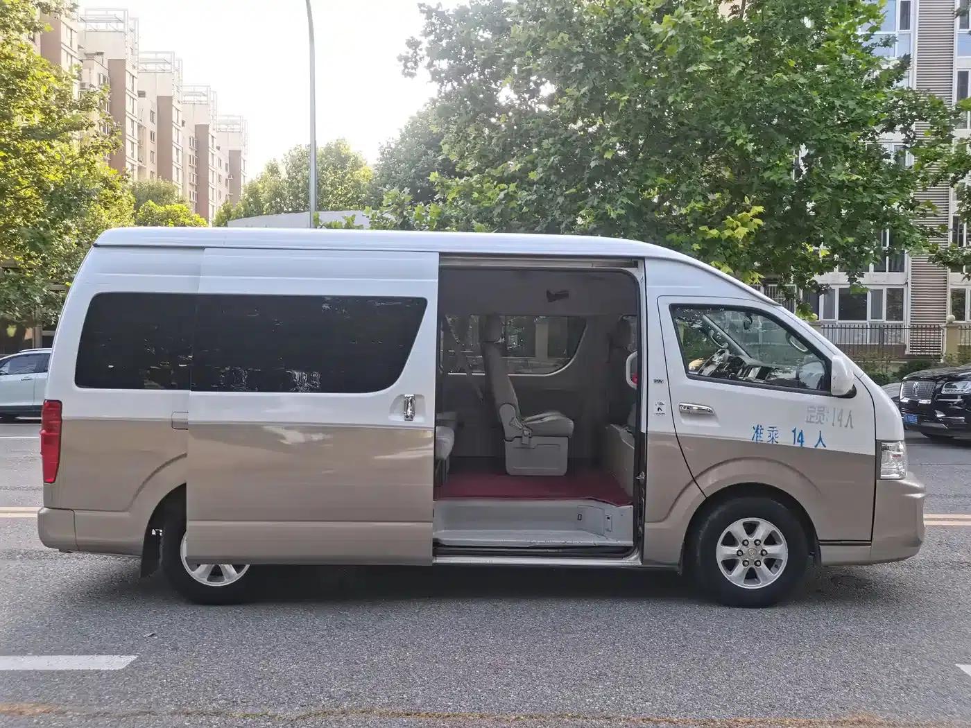 Jinbei Grand Haishi 2016 Model 2.7L Grand Haishi L Toyota Powertrain Automatic — миниатюра 9
