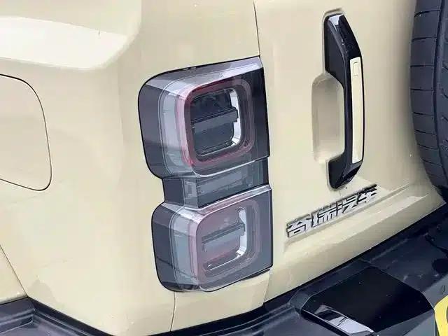 iCAR V27 2026 Model 200KM 4WD Falcon 700 — миниатюра 14
