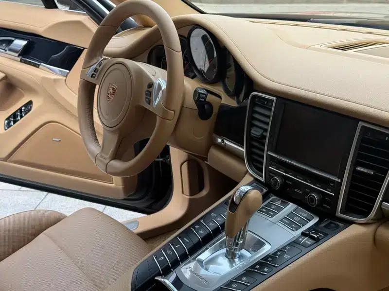 2014 Panamera 4 Executive 3.0T — миниатюра 14