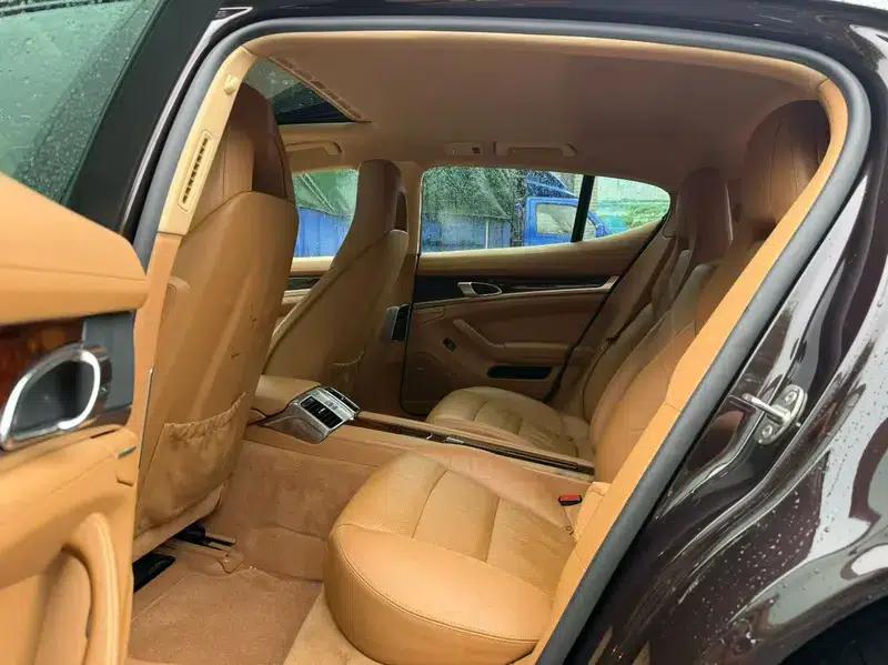 Panamera 2010 Panamera 4 3.6L — миниатюра 8